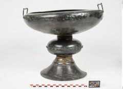 Foto von Bronzefußschale (NHMW-PRAE-025764)